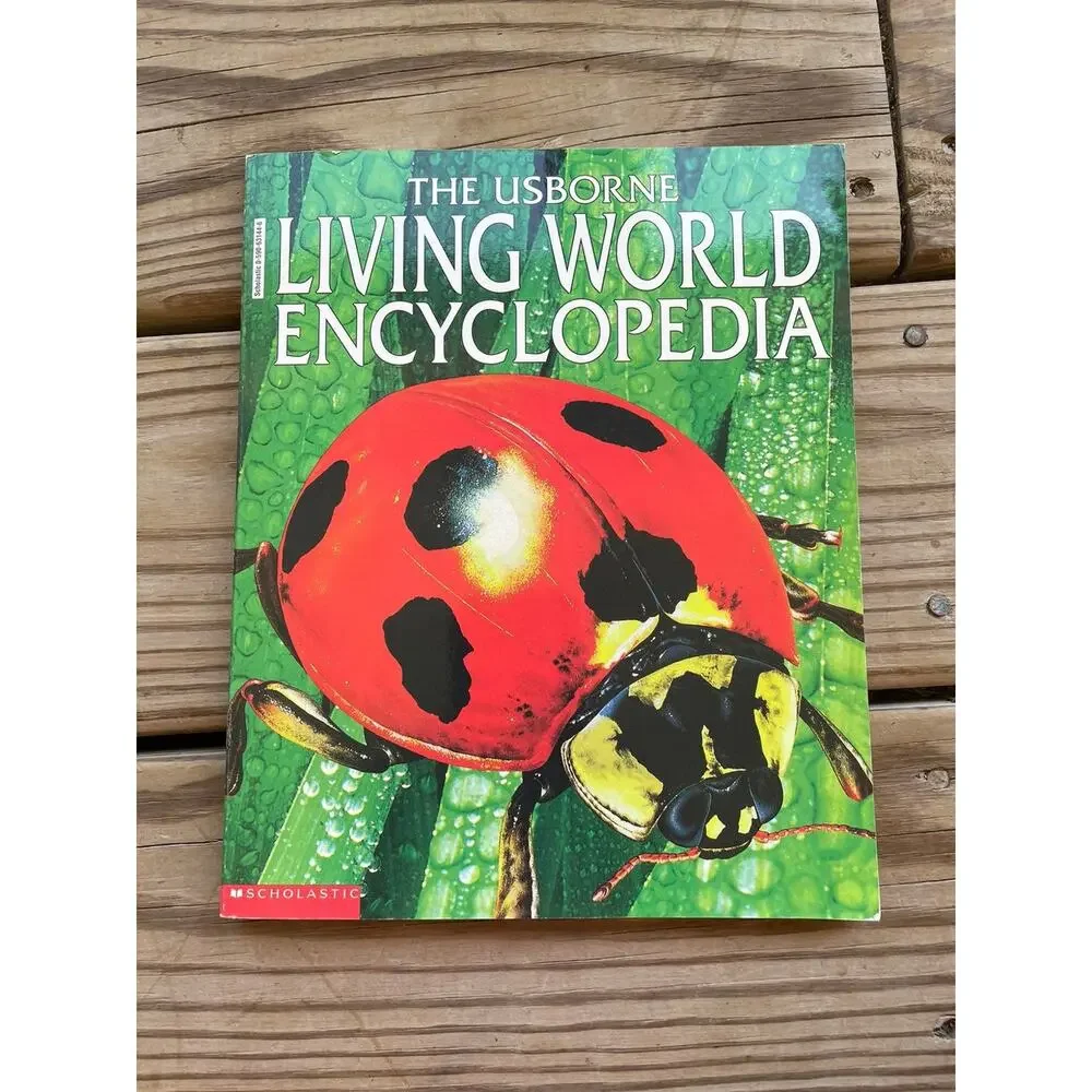 Animal Facts Planet Earth Living World Encyclopedia Lot of Child Books Learning